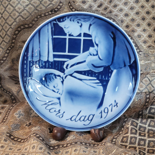 Vintage Georg Jensen "Mors Dag" Blue and White Plate - Mother's Day 1974